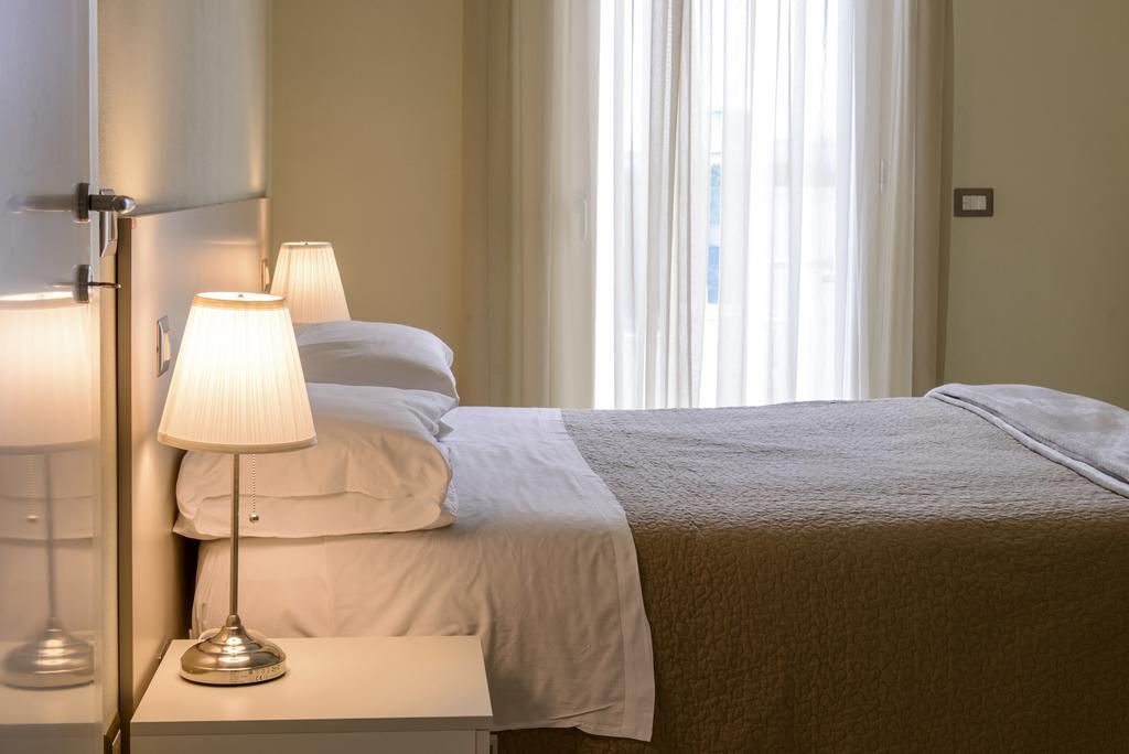 Apart-hotel Millecento 3*
