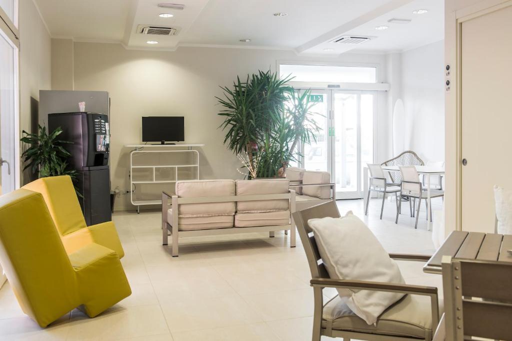 Aparthotel Millecento 3*